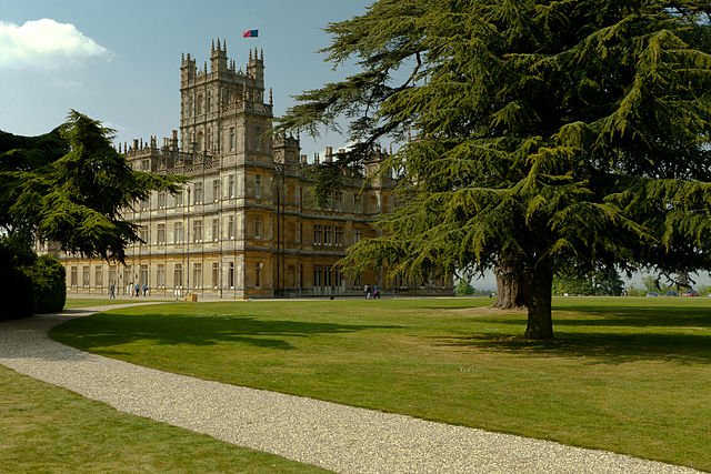 Why Is Downton Abbey So Popular?